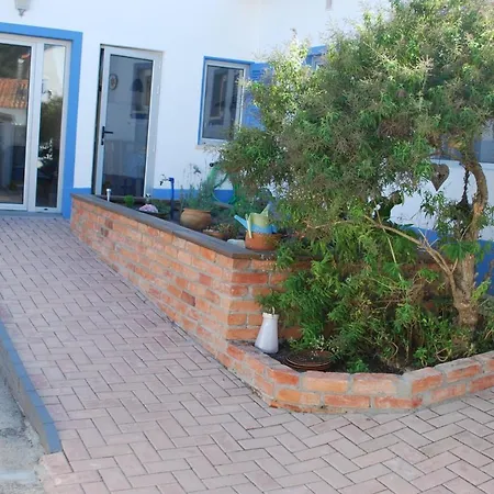 別荘 Casa Da Annelies. Accessible Nadadouro